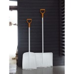 Fiskars Snowxpert™ Kar Küreme Küreği (Kürek)